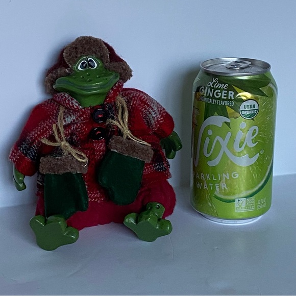 Russ Berrie Frog YUKON Resin Bean Bag Christmas Kathleen Kelly Critter Factory - Picture 6 of 16